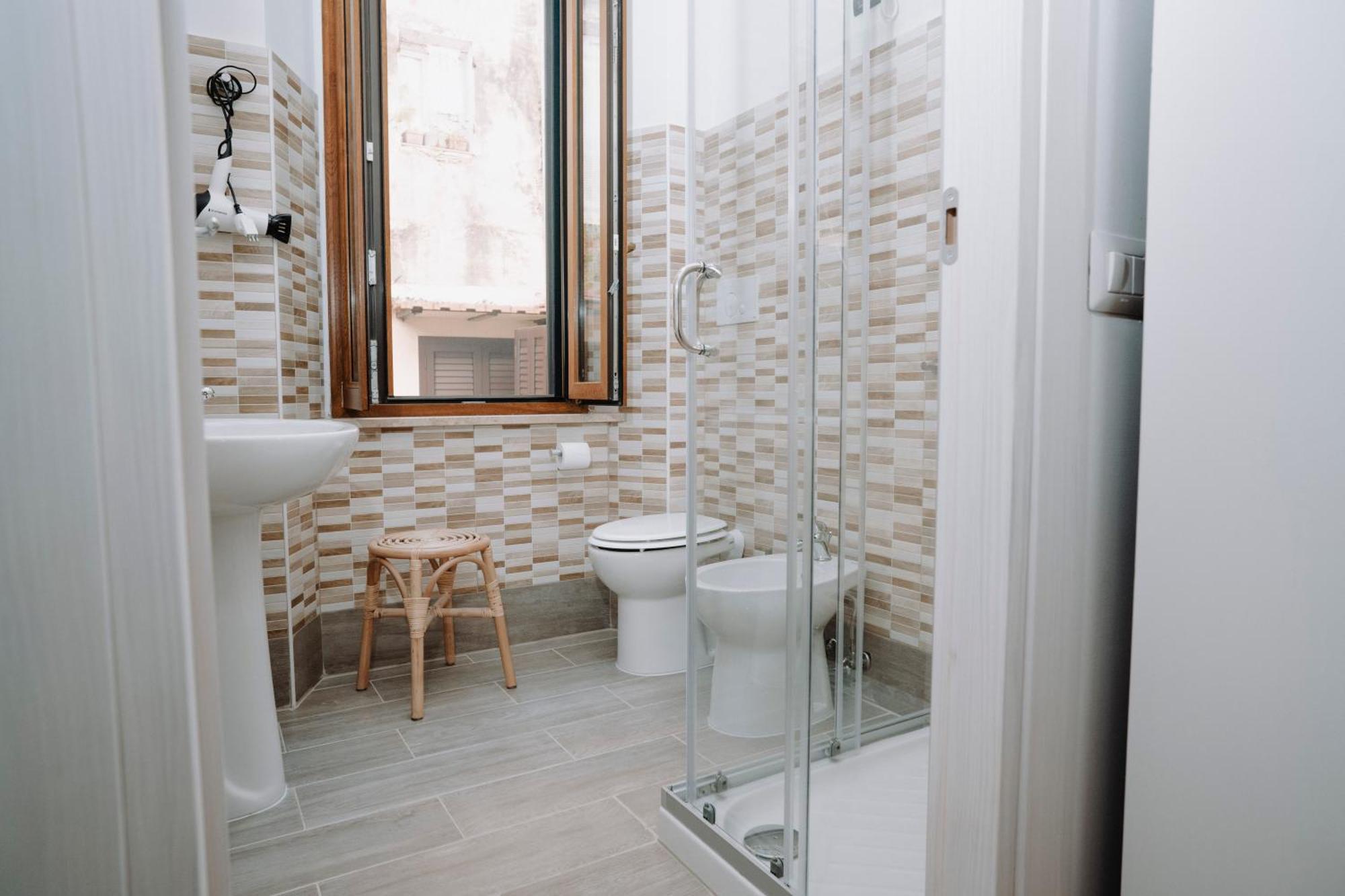 Bonne Nuit Terracina Bed & Breakfast Ngoại thất bức ảnh